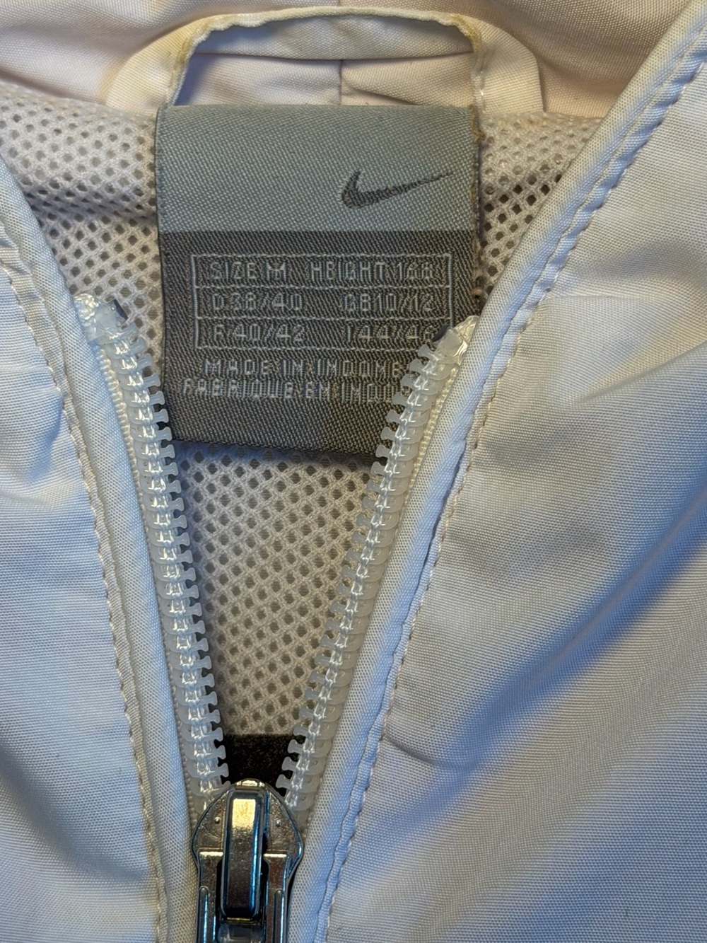 Nike Women’s Set - Picture 2 of 5